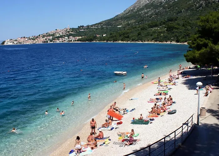 With Parking Spaces Igrane, Makarska - 4891 דירה *